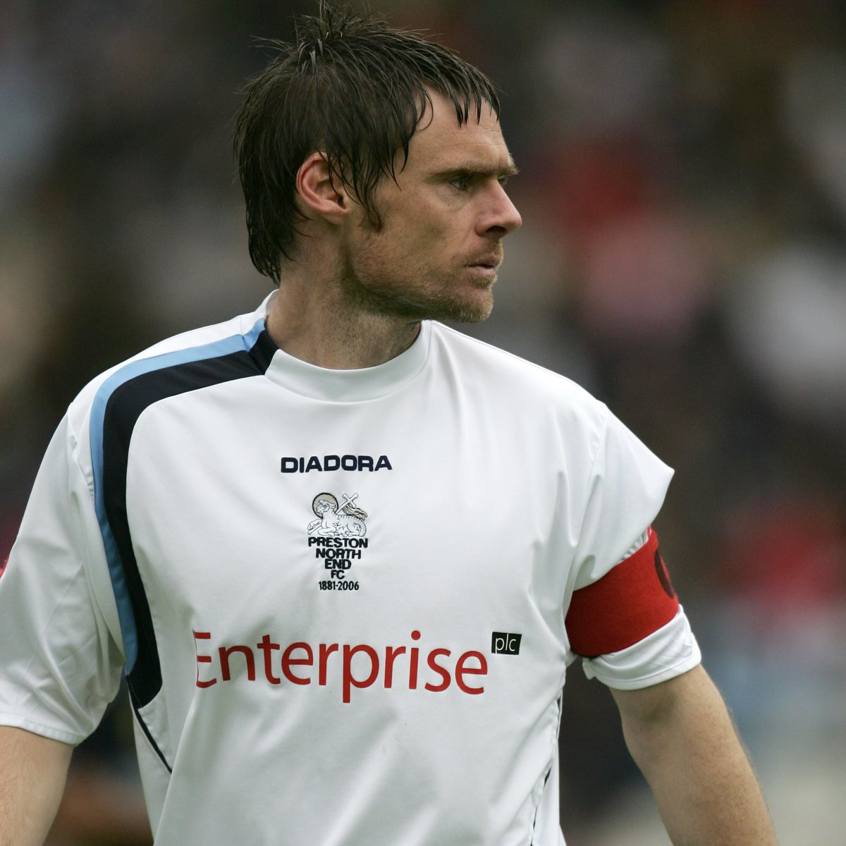 Random footballer of the day:

Former Preston, Burnley and Luton defender Graham Alexander.

#PNEFC #TwitterClarets #LTFC