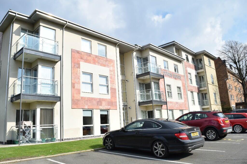 📍 NEW INSTRUCTION! 📍

Park Road West, Prenton

📍 Two-bed modern ground floor apartment

For further information please contact:
📩 res@smithandsons.net
☎️ 0151 647 9272

#Wirral #WirralProperty #WirralHomes #WirralRental#WirralPropertyManagement