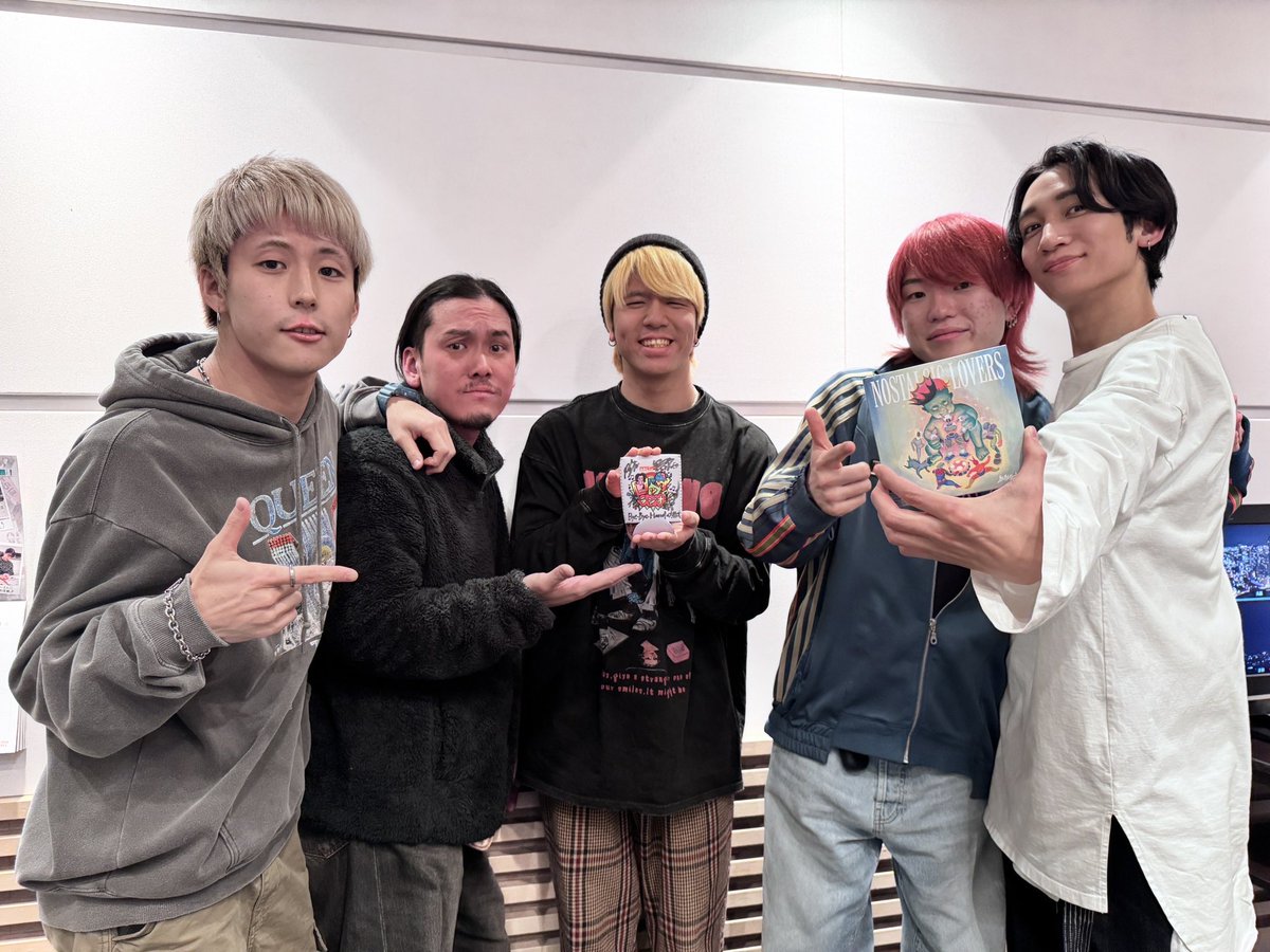 ByeByeHand's tweet image. 【 📻ラジオ出演しました📻 】

2025/01/17(金)
ABCラジオ「ロックなラジオ」
22:00-23:00 OA
@abc_rocknaradio 

雅斗さんありがとうございました！
また遊びに行きます〜🏃‍♂️

radiko.jp/mobile/events/…

#ABCラジオ #ロクラジ #radiko #シェアラジコ