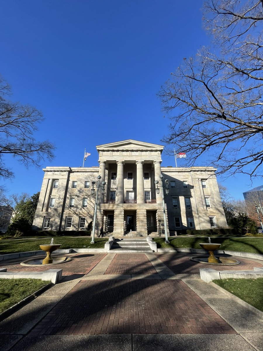 PhoebeNeseth's tweet image. Kicked off the 2025 legislative session season in Raleigh for a strategic planning session with @CAIsocial’s North Carolina Legislative Action Committee. The community association industry is off to a strong start in 2025! @CAIadvocacy #communityassociations #WeAreCAI