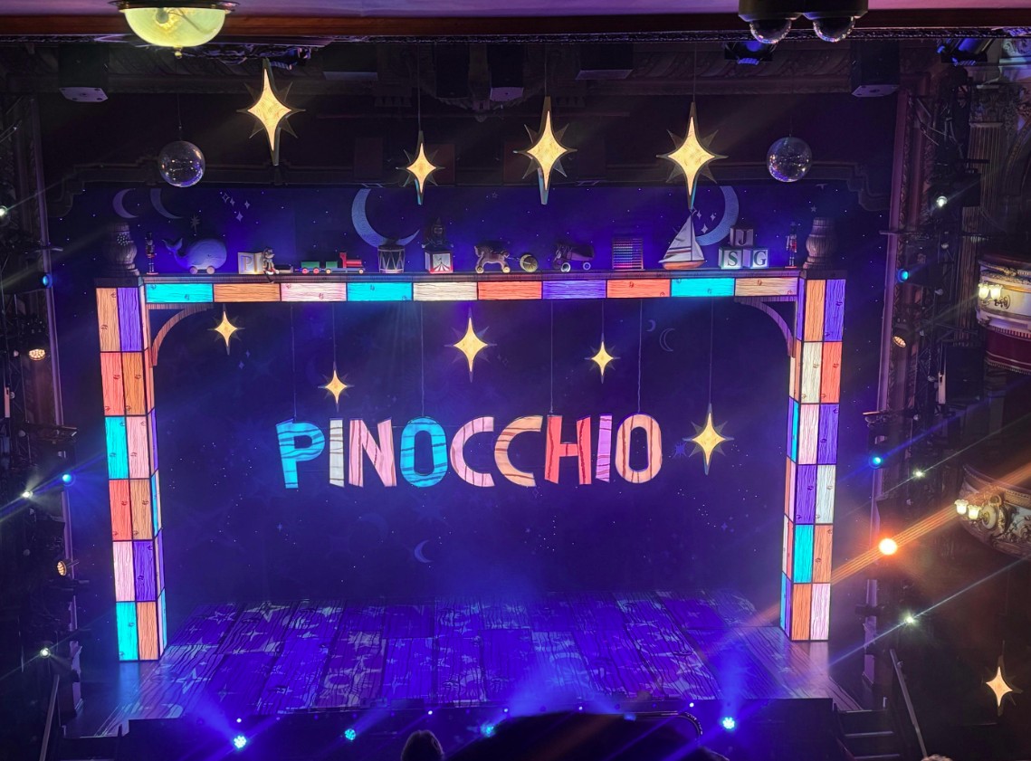 allsaintssbd5's tweet photo. Year 2 visited the beautiful  Alhambra Theatre to watch the production of Pinocchio. 
Year 5 visited the home of the @officialbantams Valley Parade and began learning about the local history #AllSaintsProud #BradfordTheatres #LocalHistory https://t.co/vWQOauH8gw
