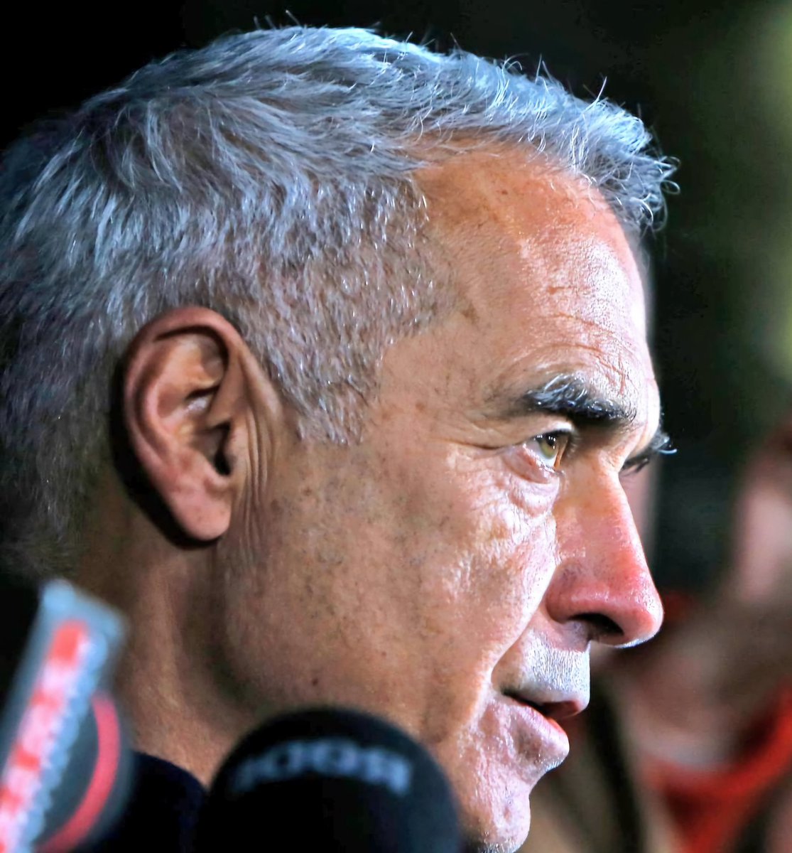 Daily Romania tweet media