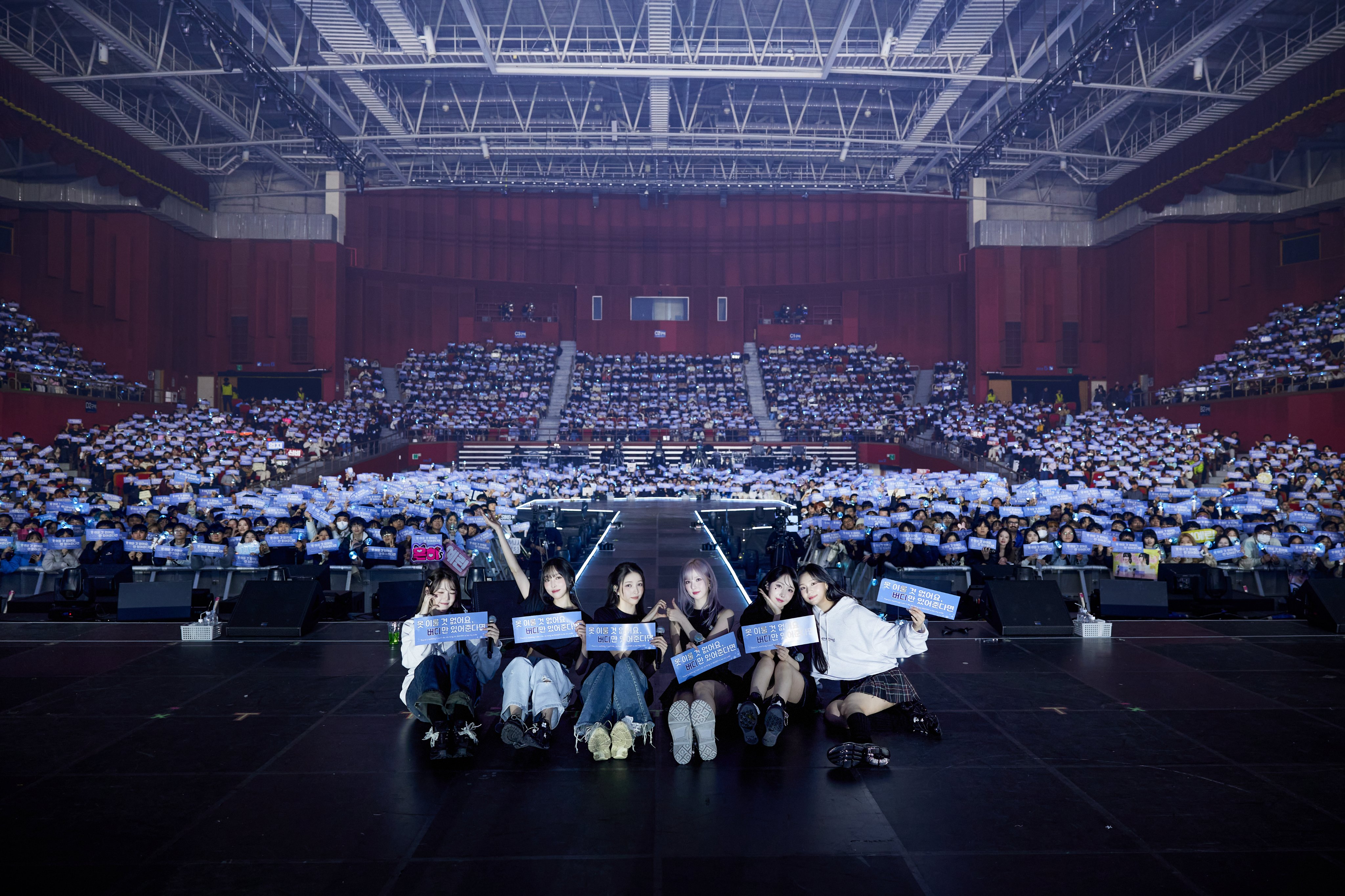 GhgKZJMawAA_kXS?format=jpg&name=4096x4096