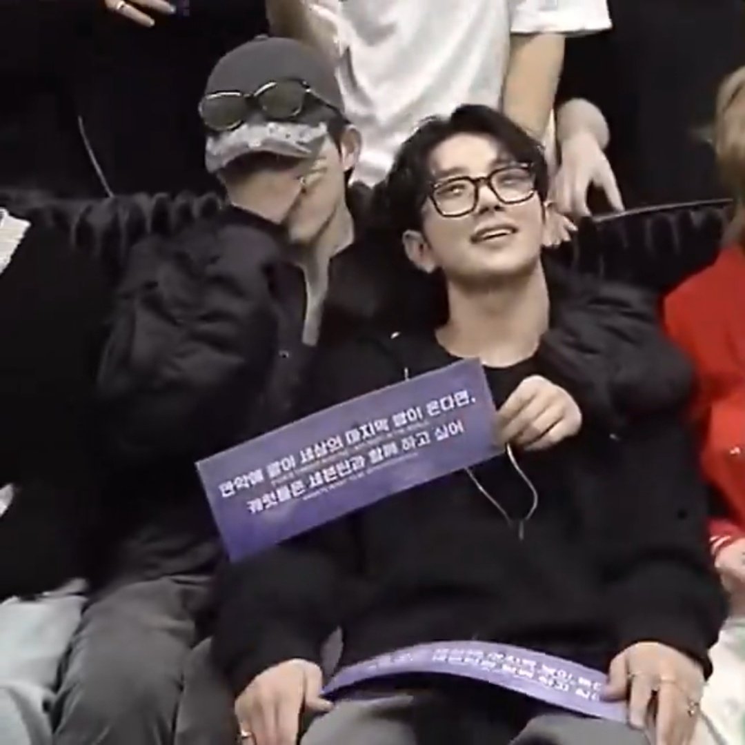 soundofshuji's tweet photo. congrats cheolsoo https://t.co/zF3vxxvUyF