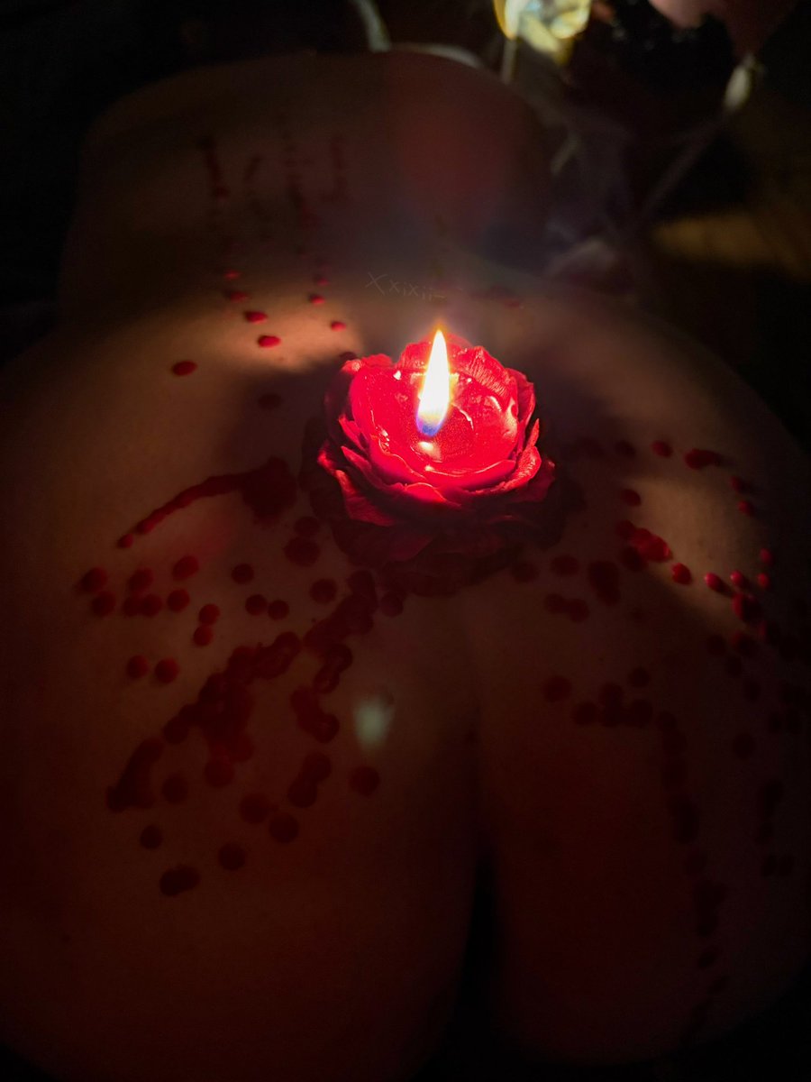 🕯️

尊嘟好好看 嘻嘻🥺

#调教 #BDSM #SM #羞辱  #反差 #母狗 #强制  #小狗 #sub #k9 #brat  #bbw #厦门 #滴蜡 

投📺：@tbzt2024 @wqganenshi_  @Fengsiyuan 😋 https://t.co/p5n7UDvkQP