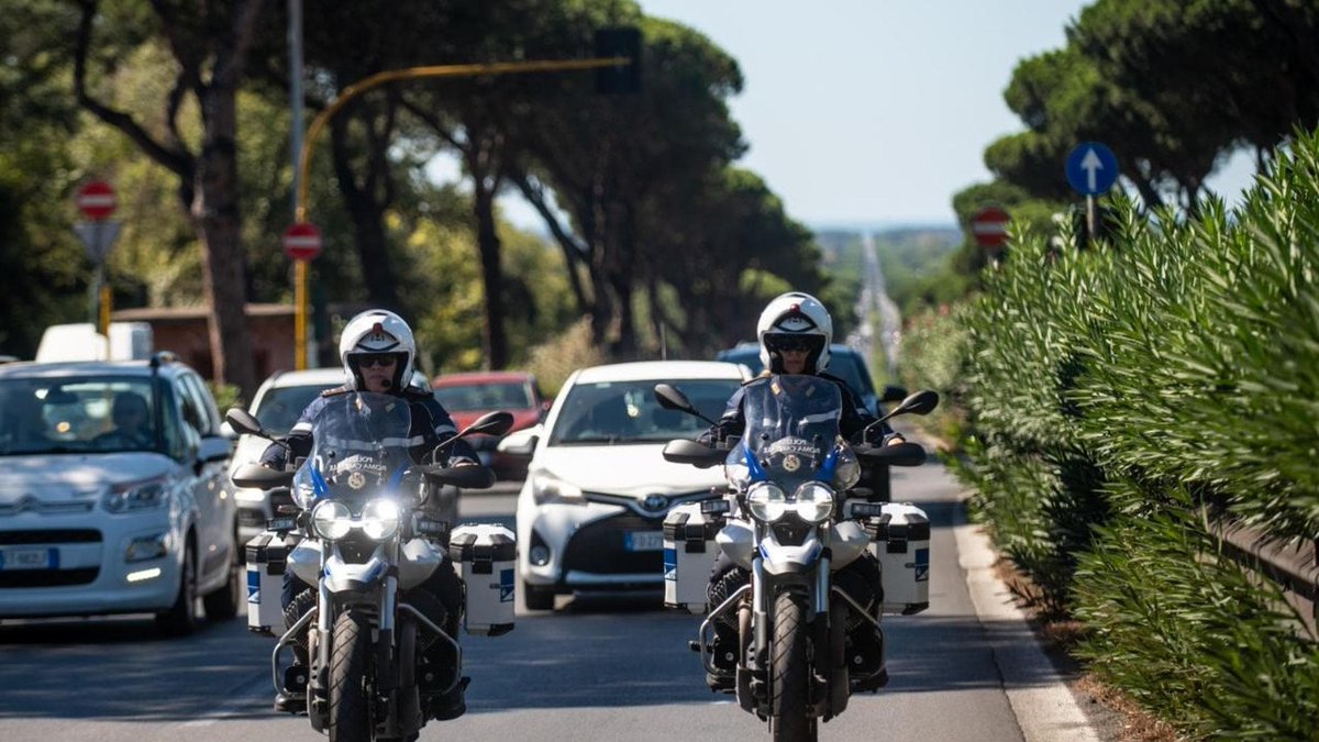 Repubblica Roma tweet media