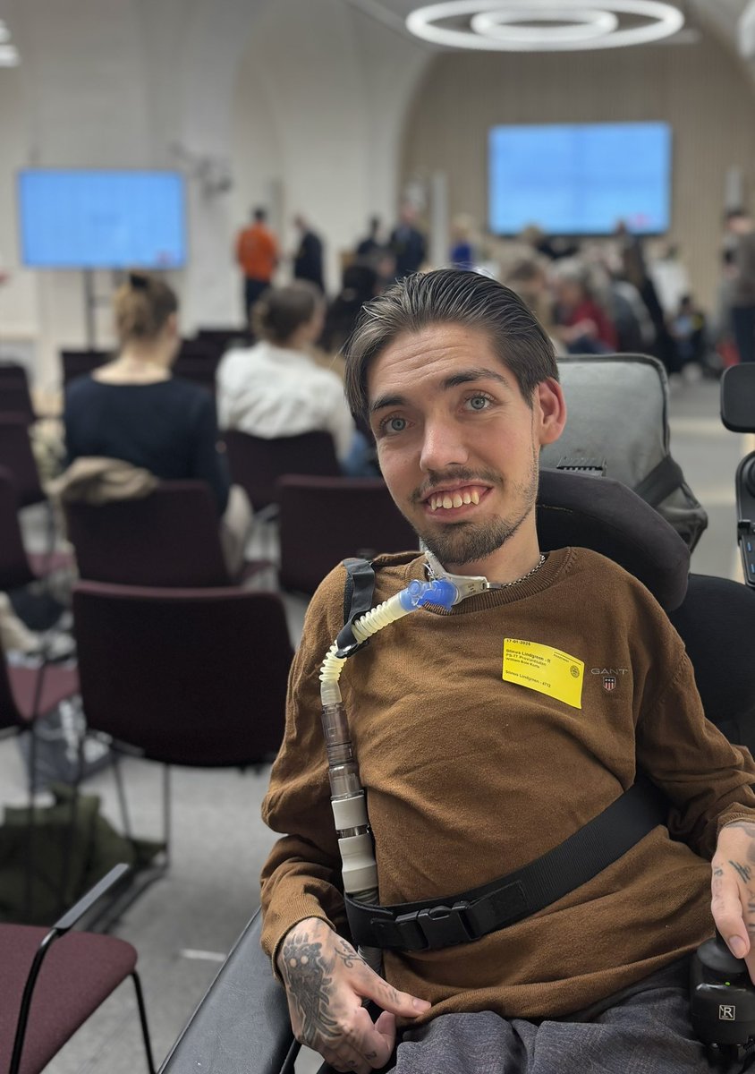 William Korte (@williamkorte) on Twitter photo Til konferencen om tvang og retssikkerhed i psykiatrien satte Lene HÞgh fra <a href="/DSelskab/">Dansk Psykiatrisk Selskab</a> ord pÄ, at hun anslÄr, at man kan undgÄ 80% af den tvang, der udÞves i dag, hvis alt spiller. Bl.a. udredning, stÞtte og veluddannet personale.
Det hÞje tal sidder fast efter dagen i dag. #dkpol Til konferencen om tvang og retssikkerhed i psykiatrien satte Lene HÞgh fra <a href="/DSelskab/">Dansk Psykiatrisk Selskab</a> ord pÄ, at hun anslÄr, at man kan undgÄ 80% af den tvang, der udÞves i dag, hvis alt spiller. Bl.a. udredning, stÞtte og veluddannet personale.
Det hĂžje tal sidder fast efter dagen i dag. #dkpol