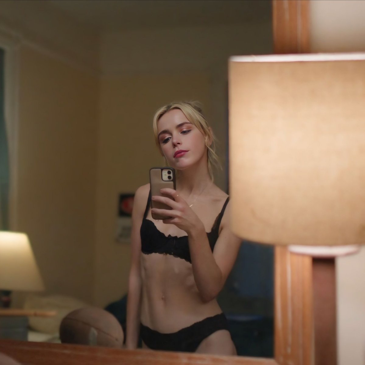 best of kiernan shipka tweet media