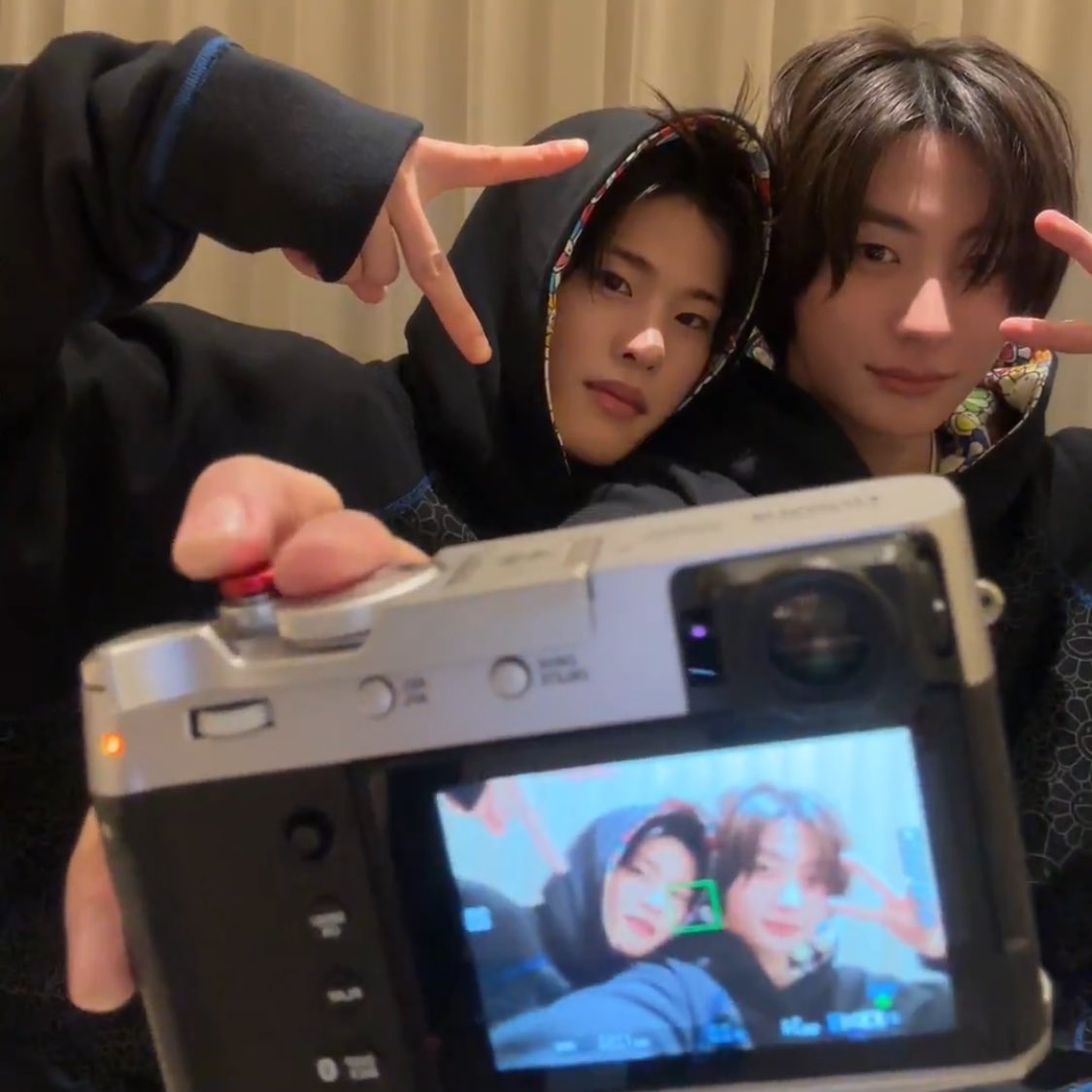 응애 (@eungae_ayo) on Twitter photo 