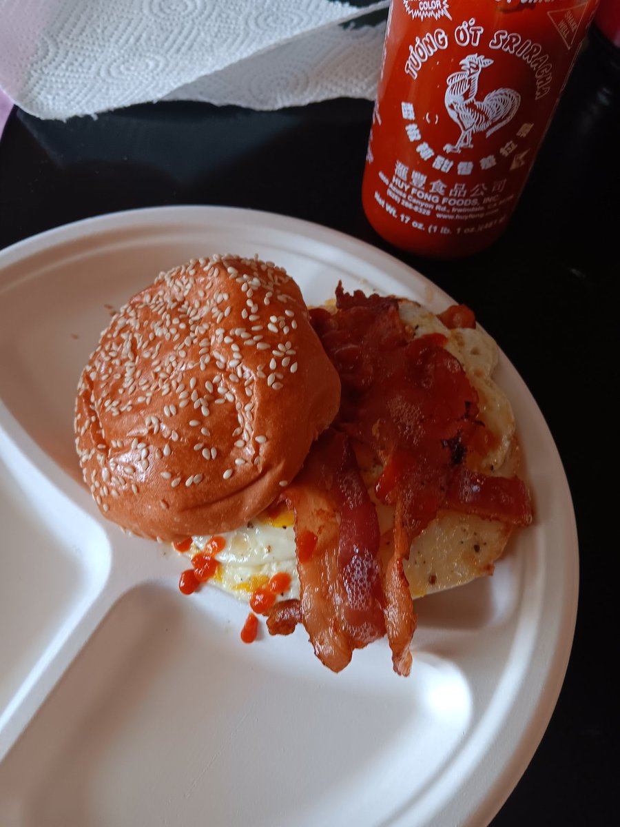 Highrishman69's tweet photo. Degen fuel 😋
#FatguyFriday https://t.co/N9KRyHdmeI