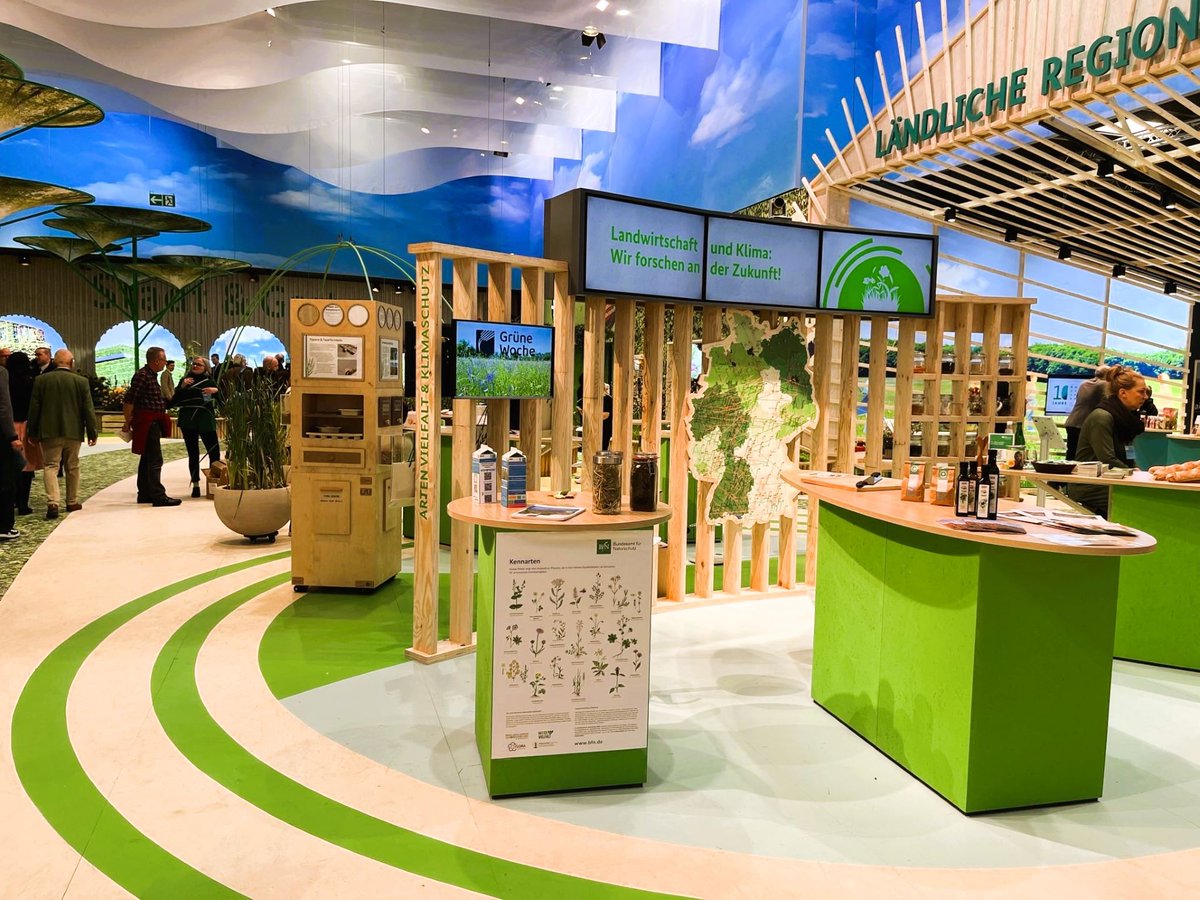 BundesNaturschutzAmt (@bfn_de) on Twitter photo Die Internationale Grüne Woche startet heute in Berlin!
Besuchen Sie uns in Halle 23 am Stand 110 <a href="/MesseBerlin/">Messe Berlin</a> und erfahren Sie, wie #Naturschutz und #Landwirtschaft Hand in Hand gehen können. @bmel @BMUV #grünewoche #klimaschutz #artenvielfalt #BfN #nachhaltigkeit Die Internationale Grüne Woche startet heute in Berlin!
Besuchen Sie uns in Halle 23 am Stand 110 <a href="/MesseBerlin/">Messe Berlin</a> und erfahren Sie, wie #Naturschutz und #Landwirtschaft Hand in Hand gehen können. @bmel @BMUV #grünewoche #klimaschutz #artenvielfalt #BfN #nachhaltigkeit