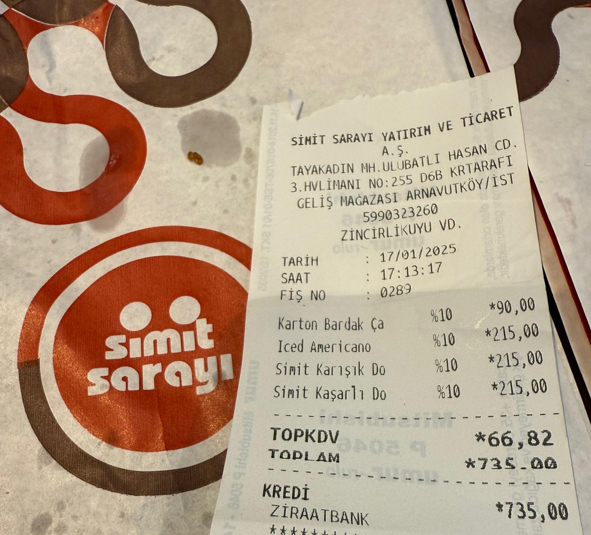 2 simit, 1 kahve, 1 çay=735 TL

Bu ülkede enfasyon sorunundan daha büyük bir sorun var:

AHLAK SORUNU!