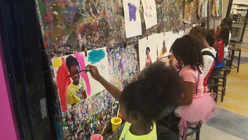 GreenhillNC's tweet photo. ArtQuest at GreenHill is seeking artists or teams to design interactive stations for its 30th anniversary celebration! New stations will connect art and STEM, encouraging creative play and process-based learning for all ages.

Application Deadline: February 28, 2025 https://t.co/ncuNcL3p85