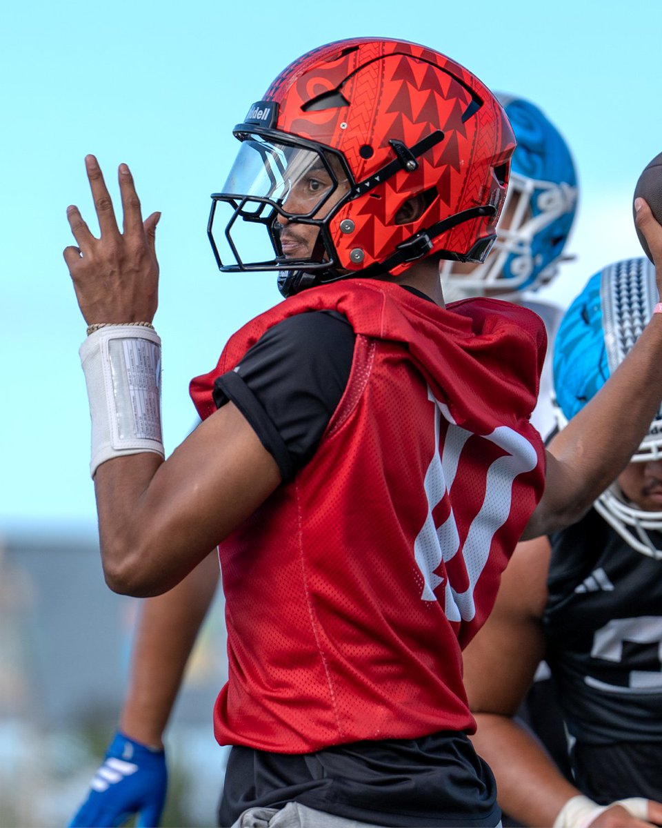 Riddell Sports tweet media