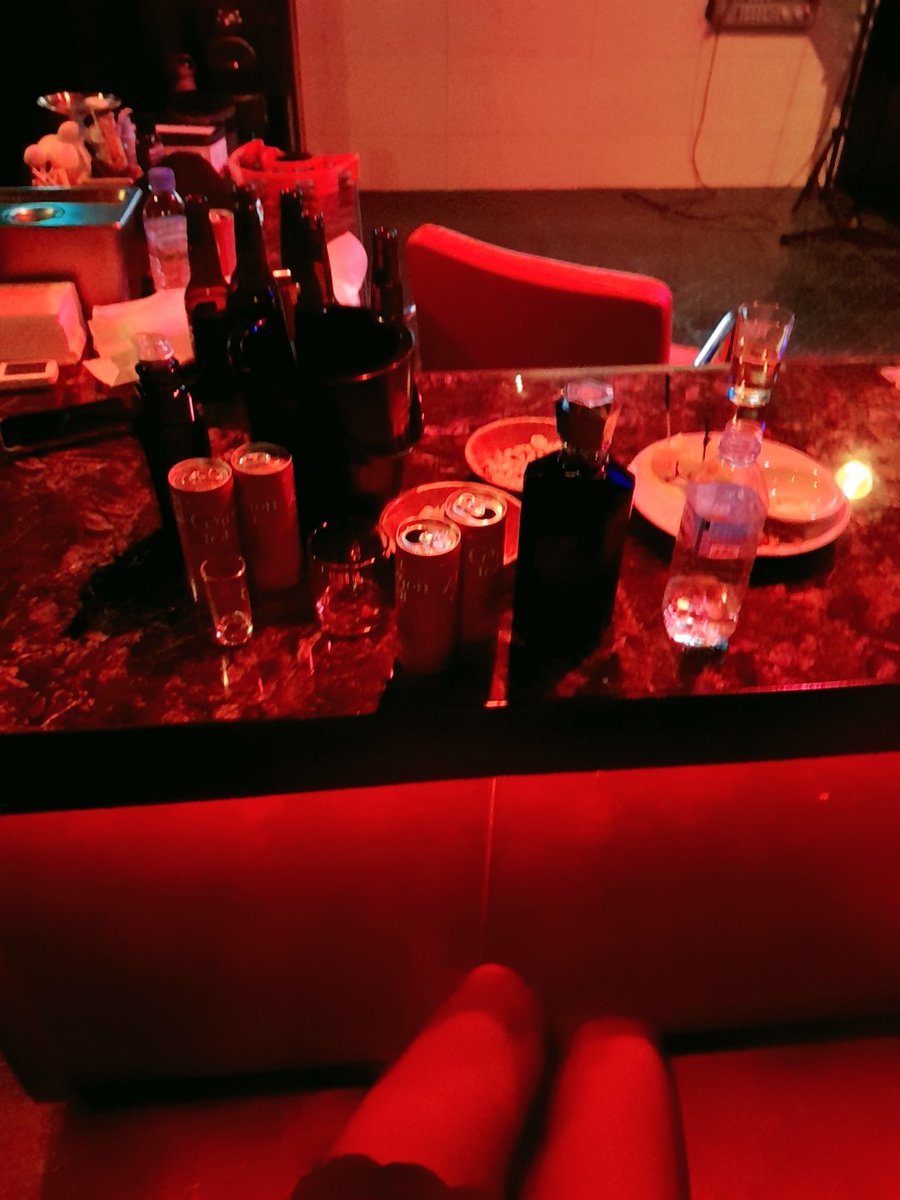 오늘은 뉴오페라에서 한잔해요

추운 겨울 마음이 따뜻해져욤^^*