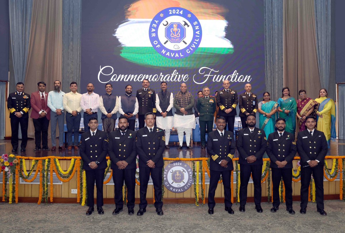 AIBSNews24's tweet image. Defence Minister @rajnathsingh addresses an event organized to commemorate 2024 as the Year of Naval Civilians in New Delhi. 

#YearOfDefenceReforms | #YearOfNavalCivilians |
@SpokespersonMoD | @DefenceMinIndia