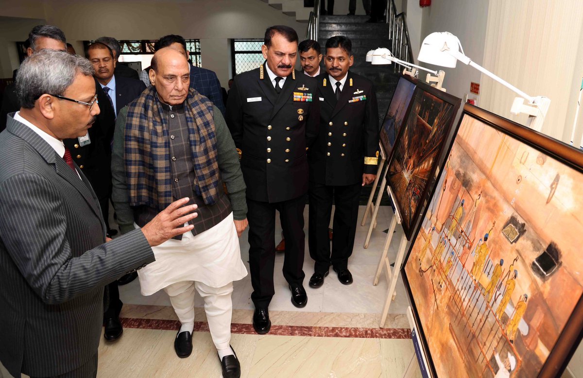 AIBSNews24's tweet image. Defence Minister @rajnathsingh addresses an event organized to commemorate 2024 as the Year of Naval Civilians in New Delhi. 

#YearOfDefenceReforms | #YearOfNavalCivilians |
@SpokespersonMoD | @DefenceMinIndia