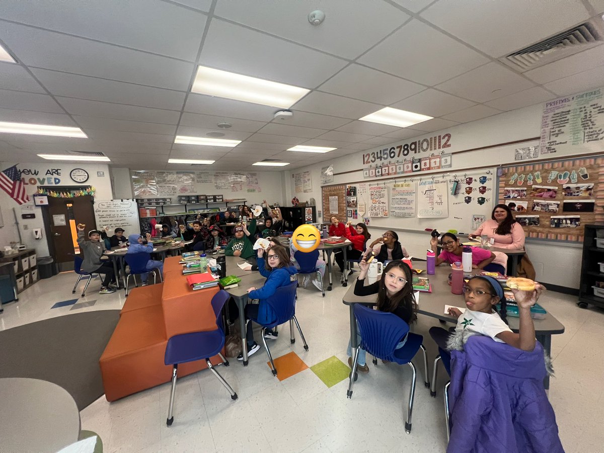 Mrs. Eichenlaub tweet media