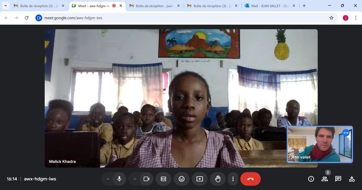 JBVallet's tweet image. En direct avec nos petits guinéens.