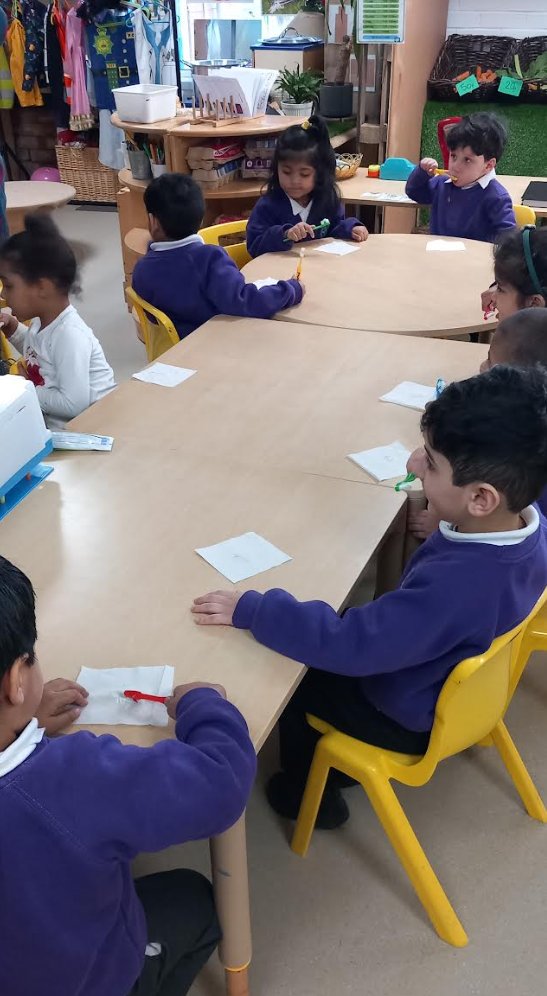 Ladypool Primary 🧡 tweet media