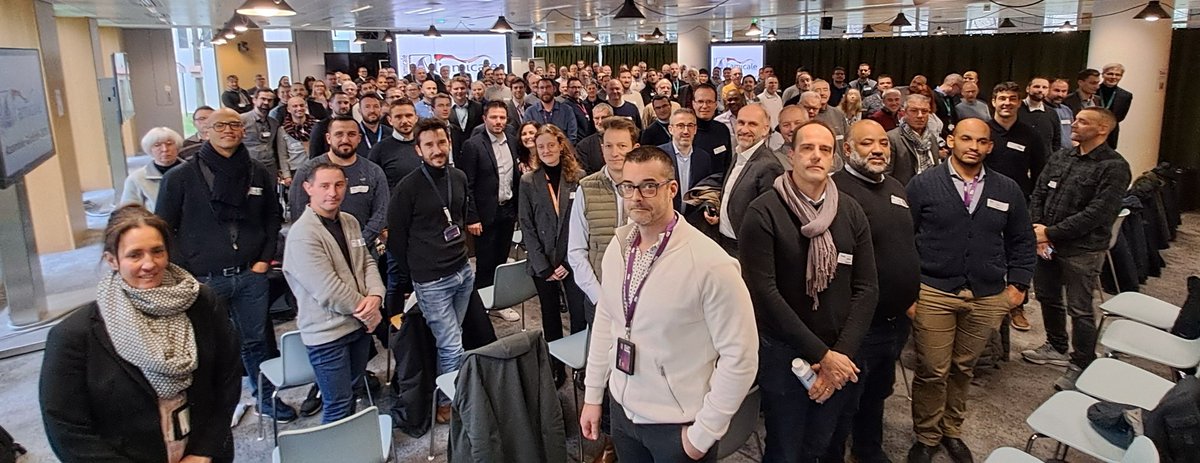 C'est devant une salle comble après des échanges passionnants que se termine l'Assemblée Générale 2025 avec les amicalistes qui portent la devise de l'école "Donner le meilleur de soi-même pour réussir ensemble" <a href="/chabanelm/">Matthieu Chabanel</a> <a href="/SNCFReseau/">SNCF Réseau</a>