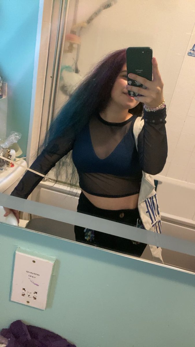 S0meth1ngT's tweet photo. #Blymtit tit fit
Dan and Phil won’t see it but everyone else can appreciate it. I feel great.
#titplymouth #tit #terribleimfluencetour #DanandPhil https://t.co/mM1pMn0OWn