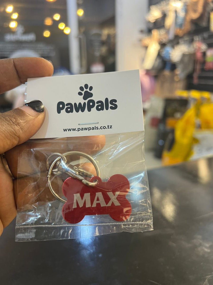 PawPalsTZ's tweet photo. I hope getting your pet an ID tag is in your vision board this year😄. 
Tag : 20,000
Collar and Tag: 30,000 https://t.co/gYt7vTNxXE