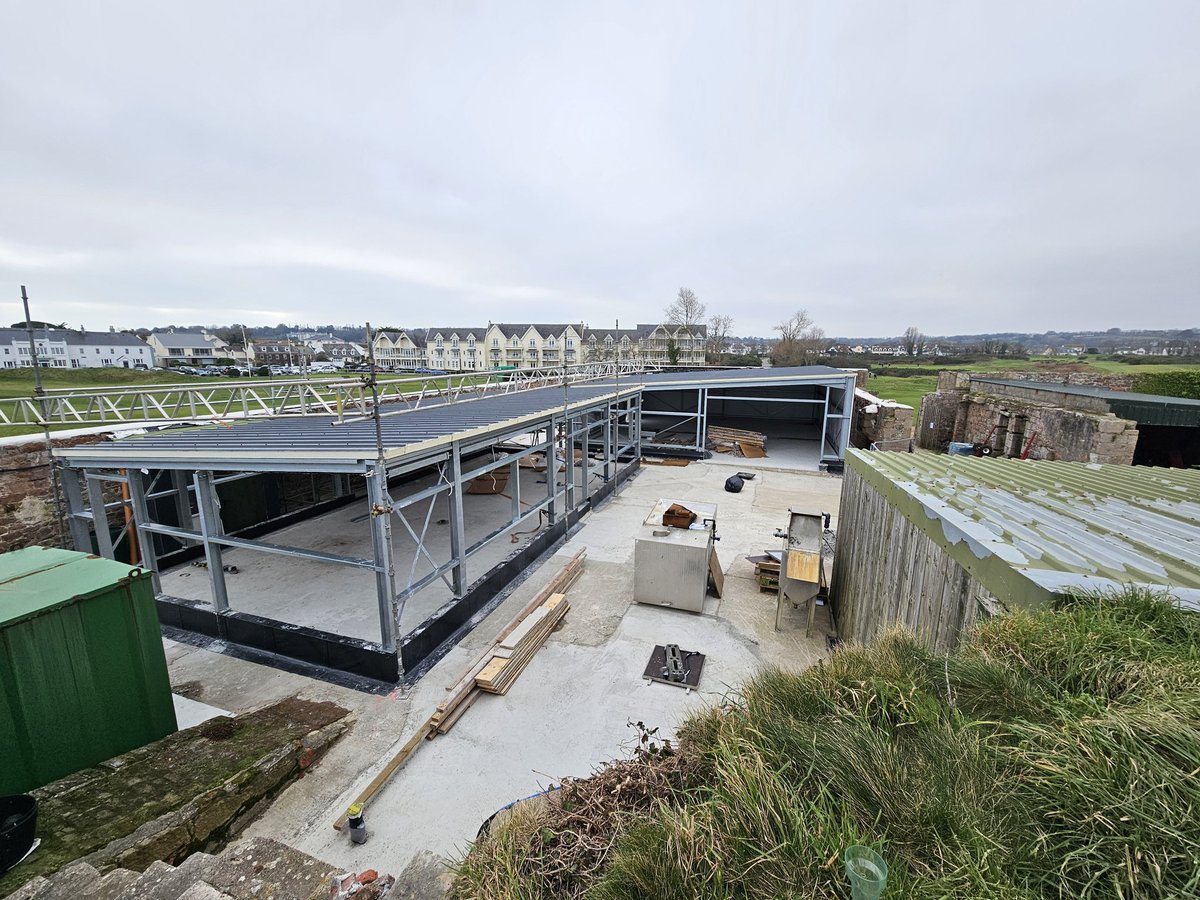 RoyalJersey's tweet photo. Sheds beginning to take shape https://t.co/WgovmNcYHG