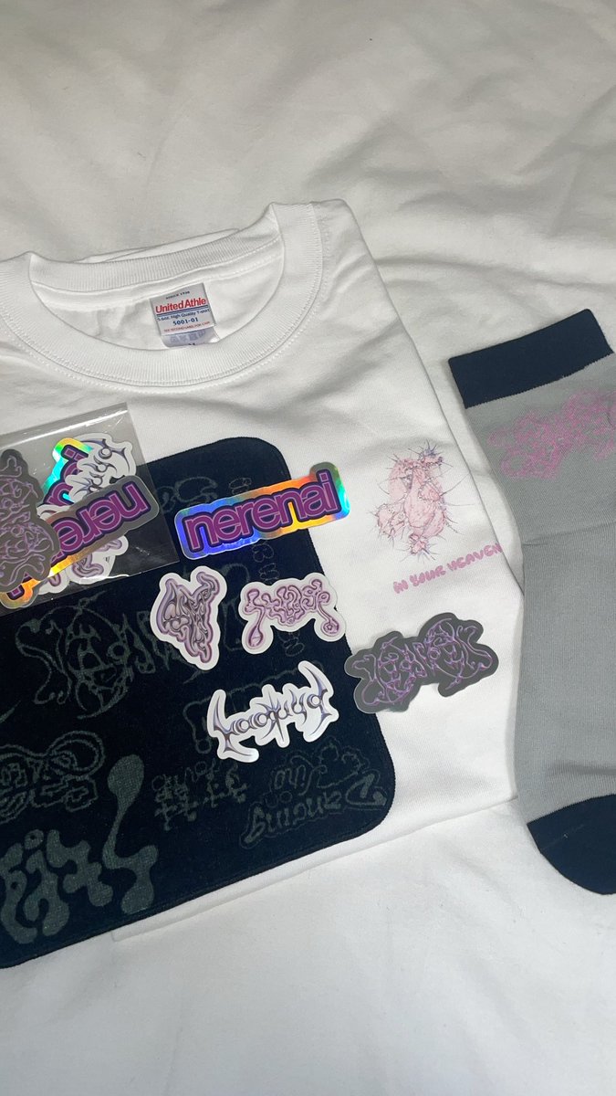 _nrbsn_'s tweet photo. デザイン担当したグッズの完成品を頂きましたʚ♡⃛ɞ https://t.co/JYAVABhK1q