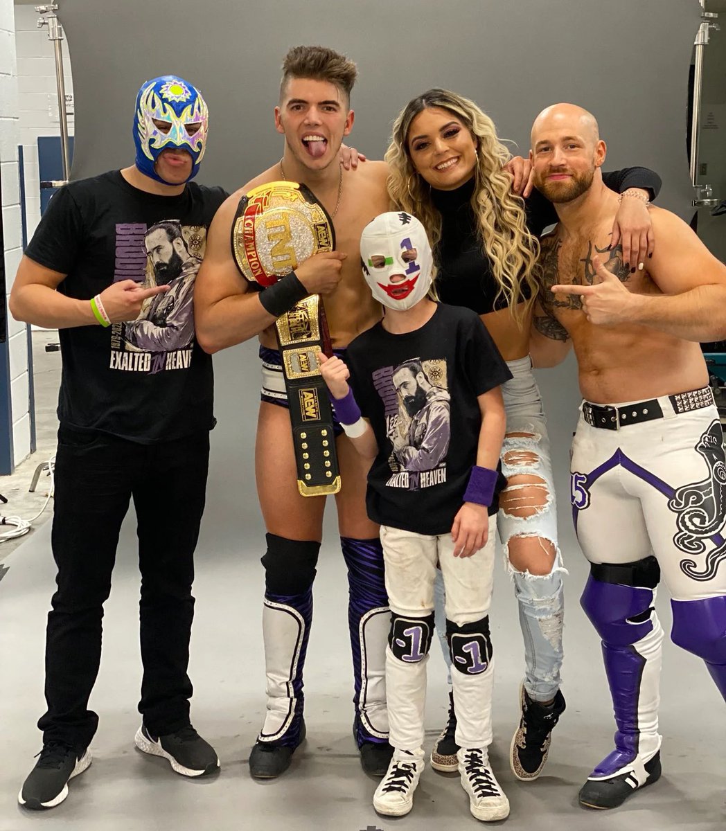 Chupacabra_01's tweet photo. 🎂Happy Birthday to Negative One! @ThisBrodieLee #NegativeOne #BrodieLeeJr #TheDarkOrder #AEW #WWE #NXT #ECW #NWA #WCW #TNA #ROH #MLW #LuchaLibreAAA #CMLL #NewJapan #NJPW #ProWrestlingNoah #AJPW https://t.co/xJXiyNdUM5
