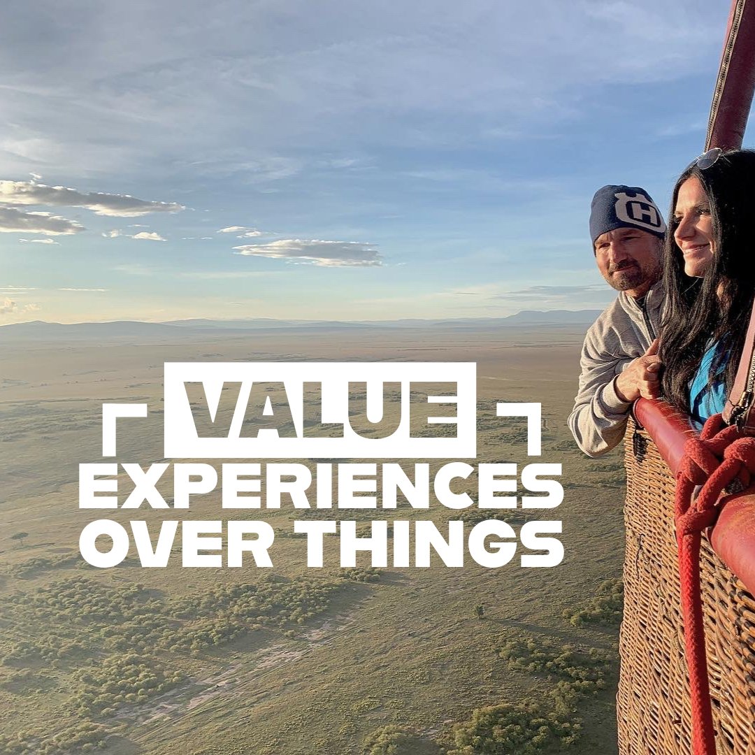 melissamade's tweet photo. Research shows that experiences create lasting memories, foster social connections, and lead to personal growth. Engage in new experiences, share them with others, and create stories to add richness to your life.  #family #life #travel https://t.co/lUVaB3b18h