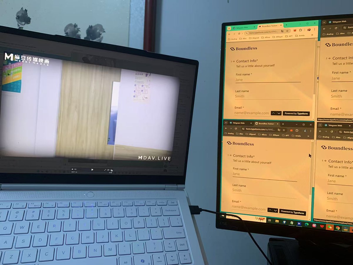 0xCryptoUni's tweet photo. 一个人撸毛最大的困难就是太孤单，长期撸不到的话可能会放弃

所以我们白天经常开腾讯会议交流、聊天，激发大家撸毛热情

但是晚上开会影响周围休息，所以我一般放电影

一边撸一边看 https://t.co/IecdcI2JHm