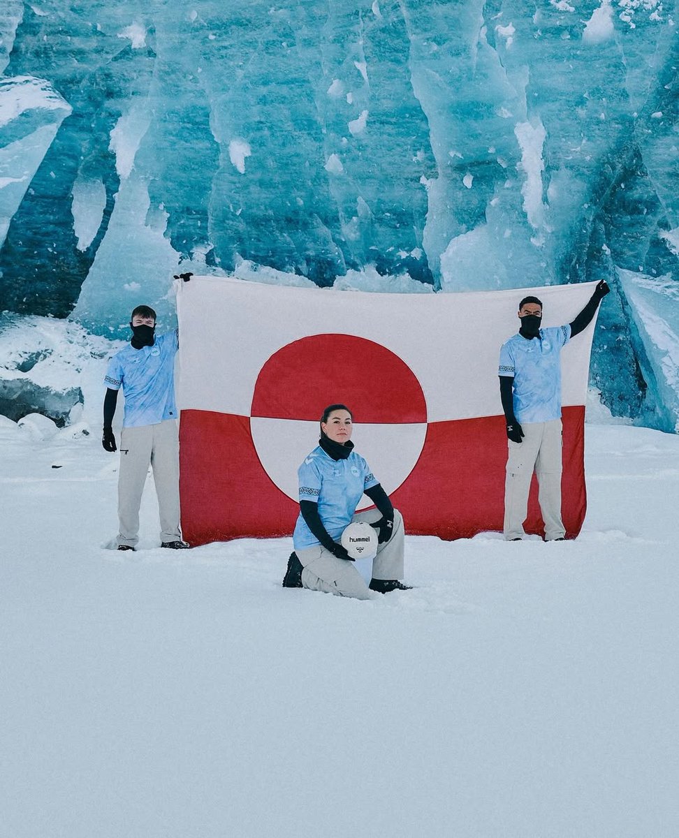 Greenland launch their new away kit 🧊🇬🇱