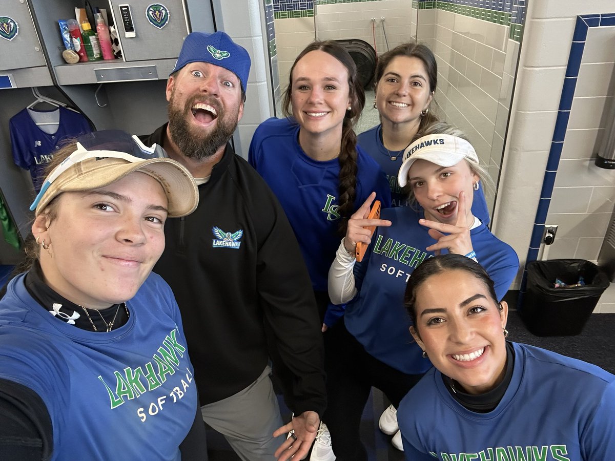 Emma Chisholm tweet media