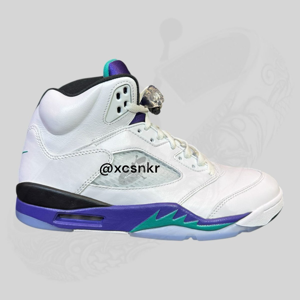 GRAPE ホワイト Air Jordan 5 Grape 2025 HQ7978-100 | SneakerFiles