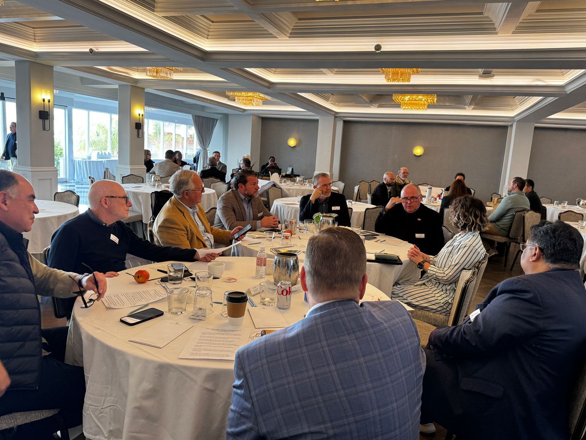 Day 2 of the DFC Leadership Summit started with Caroline Golin (Google), Paul Doherty (TDG) and Kimon Onuma (Onuma Inc.) posing questions on global energy transition and defensible design, and concluded with breakout groups where delegates asked their own consequential questions.