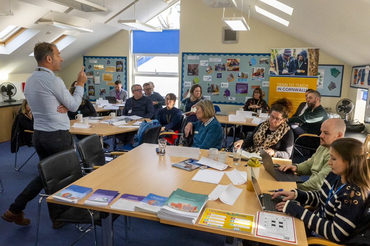 OneCornwall Teaching School Hub tweet media