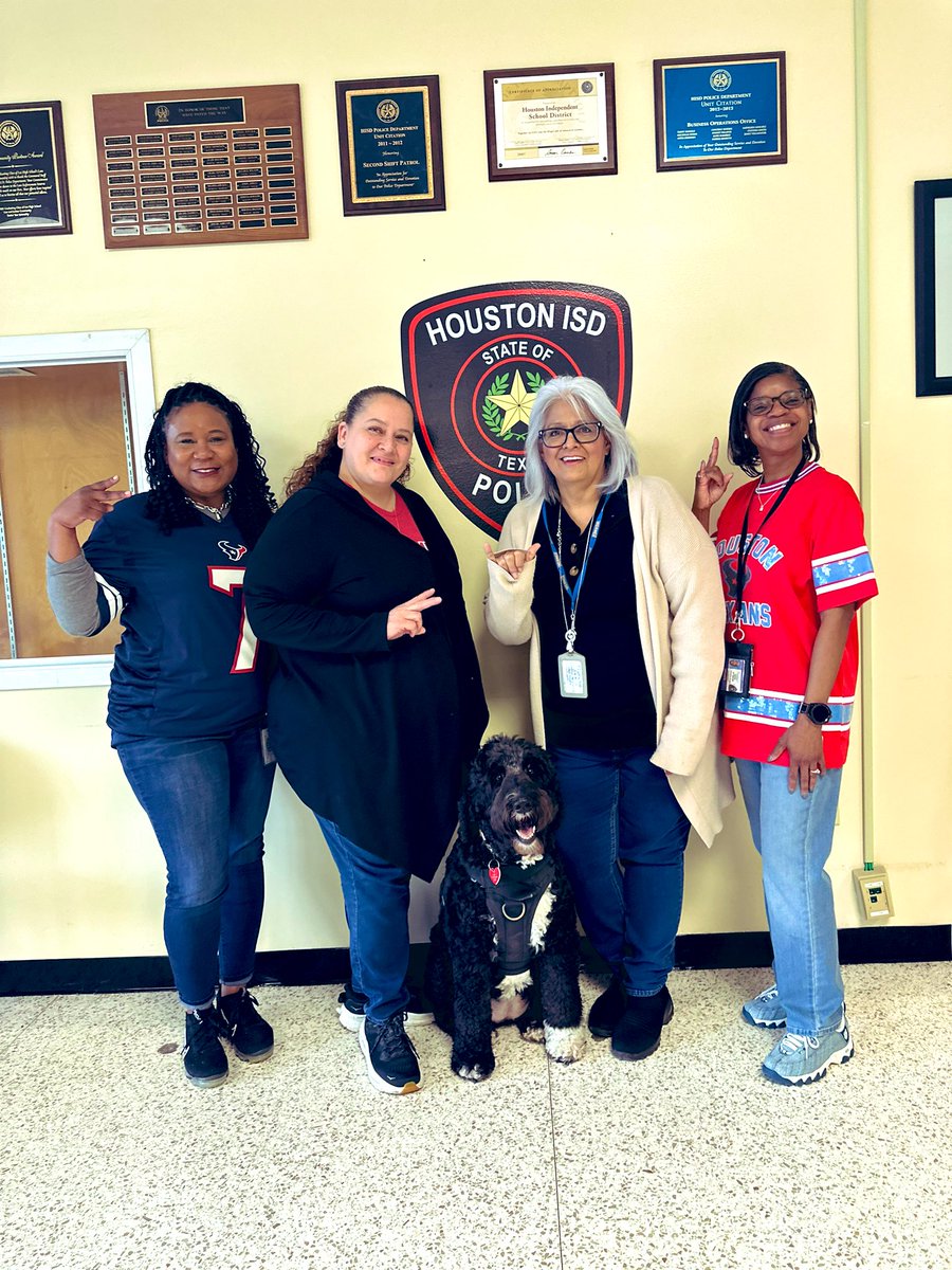 HISD PAWS (@hisdpaws) on Twitter photo We just wanted to take the time out of our day to talk about recognize and shout out these wonderful ladies. The HISD PD buisness operations front office staff. These ladies go above and beyond for our officers. Thank you for everything that you do! <a href="/HISDPolice/">Houston ISD Police</a> #Gotexans We just wanted to take the time out of our day to talk about recognize and shout out these wonderful ladies. The HISD PD buisness operations front office staff. These ladies go above and beyond for our officers. Thank you for everything that you do! <a href="/HISDPolice/">Houston ISD Police</a> #Gotexans