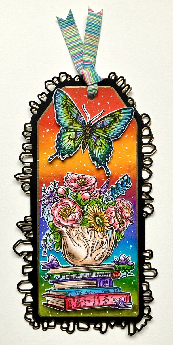 I created this tag today using stamps and dies by #aallandcreate 
#craft #crafting #stamping #colouring #diecutting