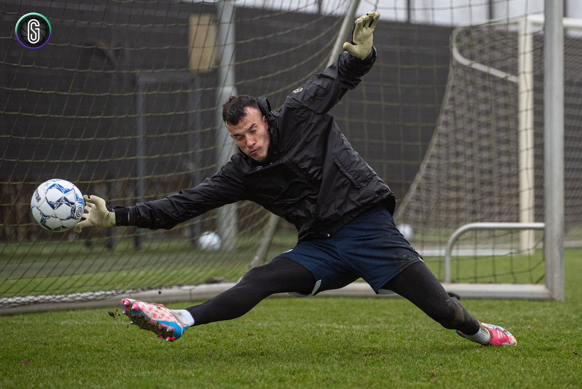 FCGShots tweet media