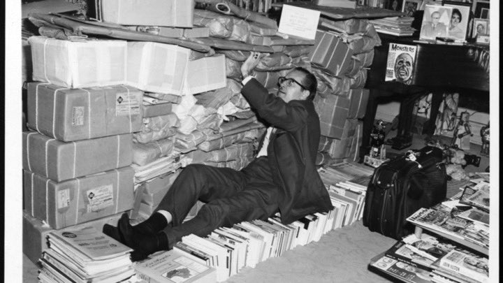 Happy #ForryFriday, fiends! Feast your eyes on the OG "Ackermonster" himself.  Forry was the ultimate collector of chills, thrills, and everything horror and sci-fi. Here's to our favorite pun-loving pioneer of the bizarre!

#famousmonsters