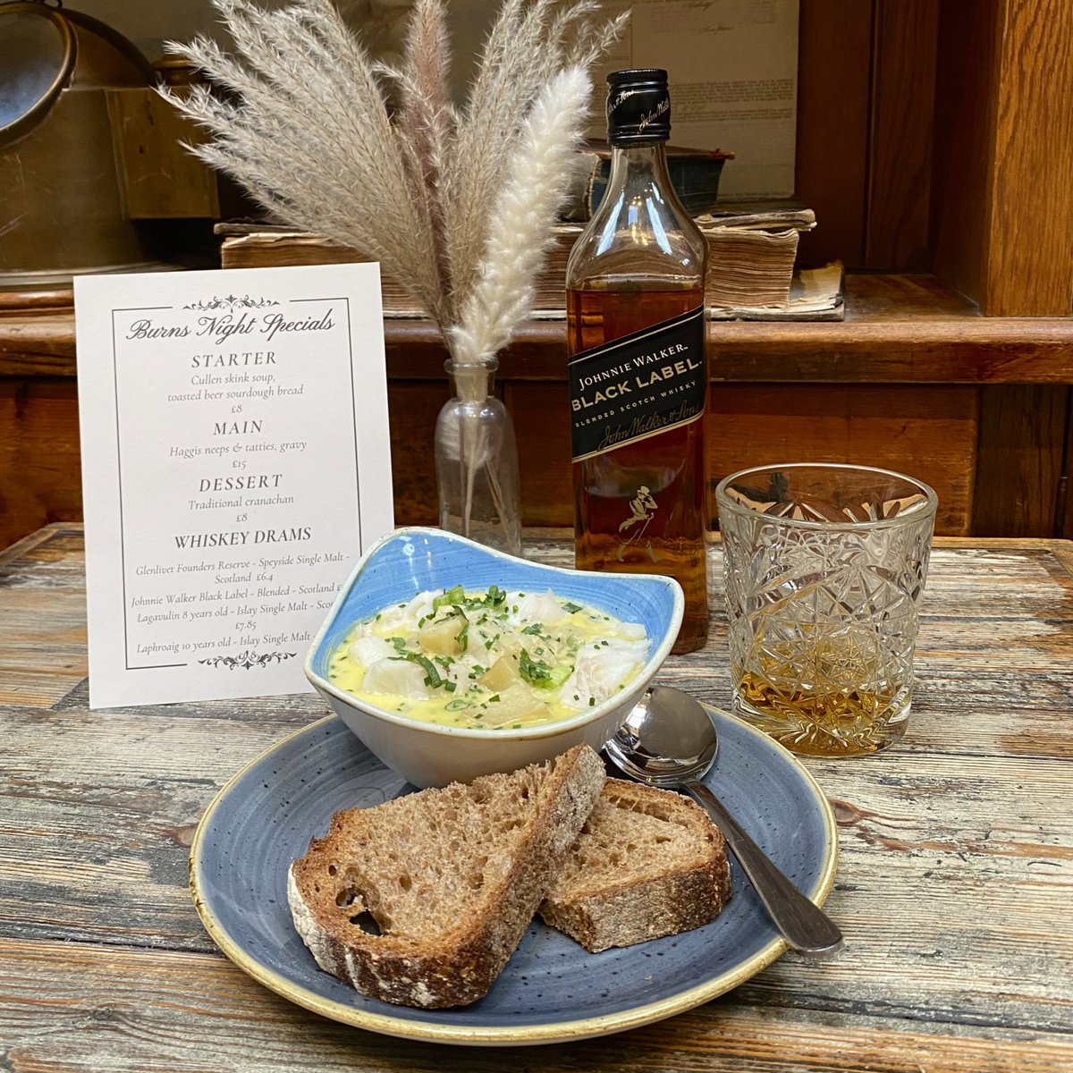 Join us on the 24th of January for a a Burns Night to remember! 

Indulge in our traditional Burn Night menu, and enjoy the stirring sounds of a live bagpipes🎶

#burnsnight #whiskey #dram #bagpipes #scotland #robertburns #haggis #nightout #booktoday