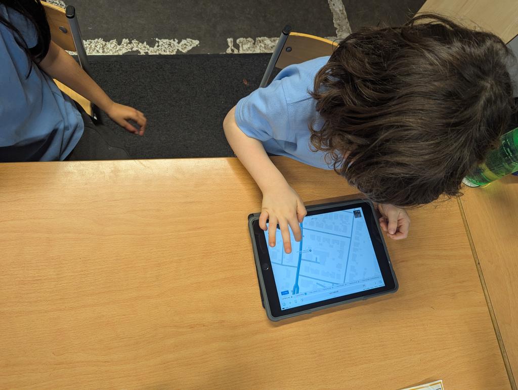 Miss Muir tweet media