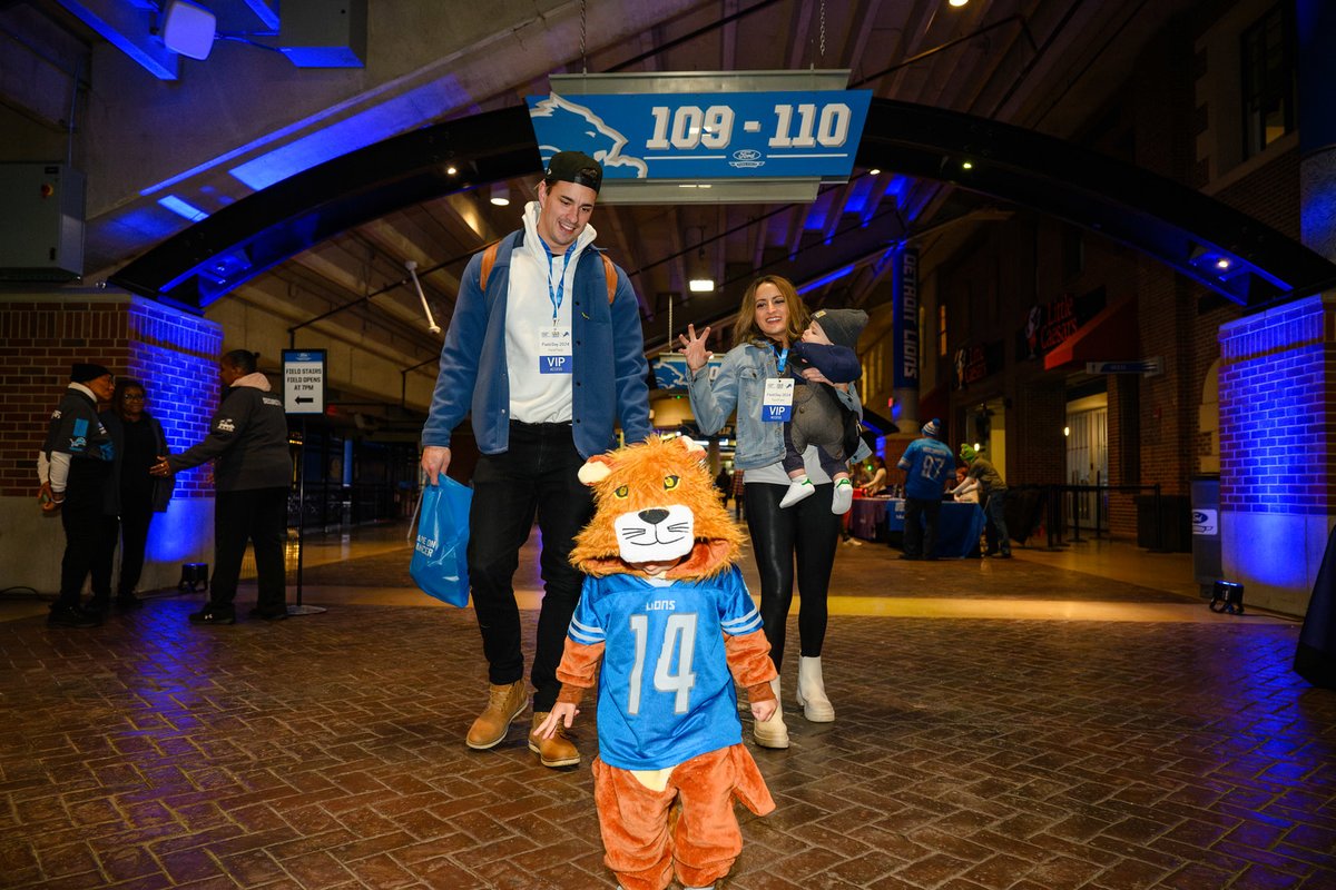 GameOnCancerDET's tweet image. 📷 Field Day photos are ready! 🎉 Find your favorite shots of you and your family from the event and comment them below. 💙

Check them out here 👉 henryfordgalleries.com/Events/Communi…

#GameOnCancer #HenryFordHealth #CancerSupport #NonProfit #GOCFieldDay24