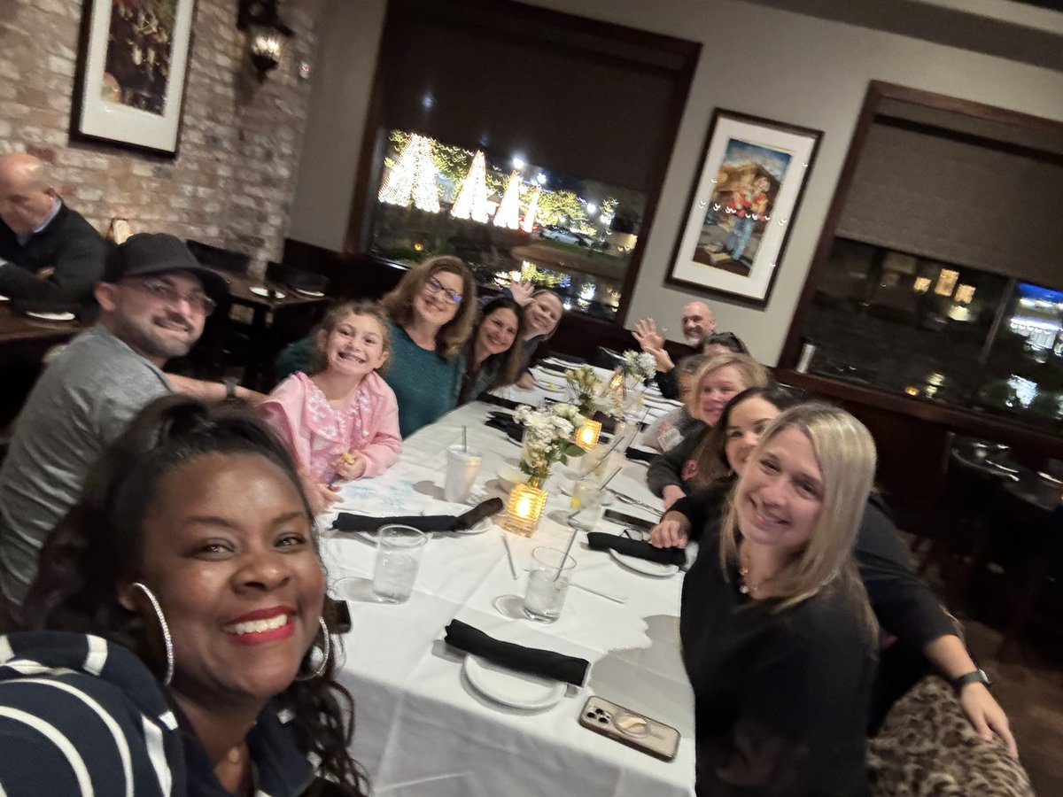 Last night I went to dinner with my sis, and found the <a href="/tsnaptalk/">TSNAP</a> Family enjoying the same spot! #BPF2025