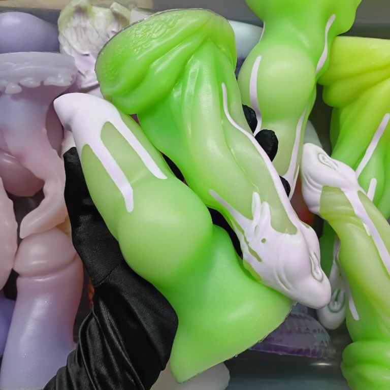 🌲❄️ THANKS FOR SHOPPING THE DROP! TIMES ARE LEAN, HERES A LIL WINTERGREEN...DRIP.

👍🏻🥹👍🏻