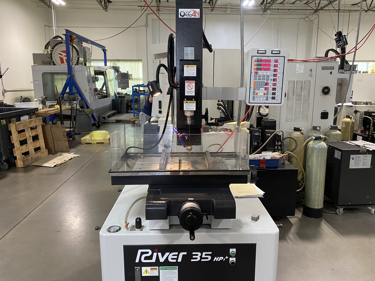 EdgeUpdate's tweet image. Ocean Technologies River 35 HP EDM Hole Drill
New in 2022, stk# 11268, LOW LOW Hours
edgemachinetools.com/equipment/7707…