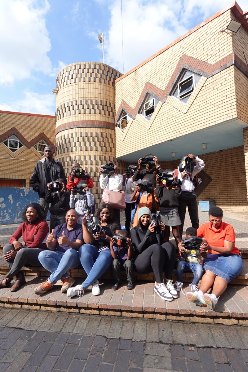 siyasizanaNPO's tweet photo. Shoe Drive 🤍 Shows for school children in need🙏🏾 Thank you to the donor for making it possible💫 https://t.co/w74Q1BfsyG