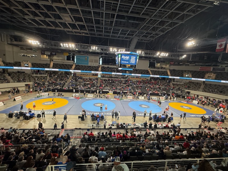 Good luck to our Lady Brickies at the IHSAA Girls Wrestling State Finals today!  🧱💪

ihsaa.org/sports/girls/w…