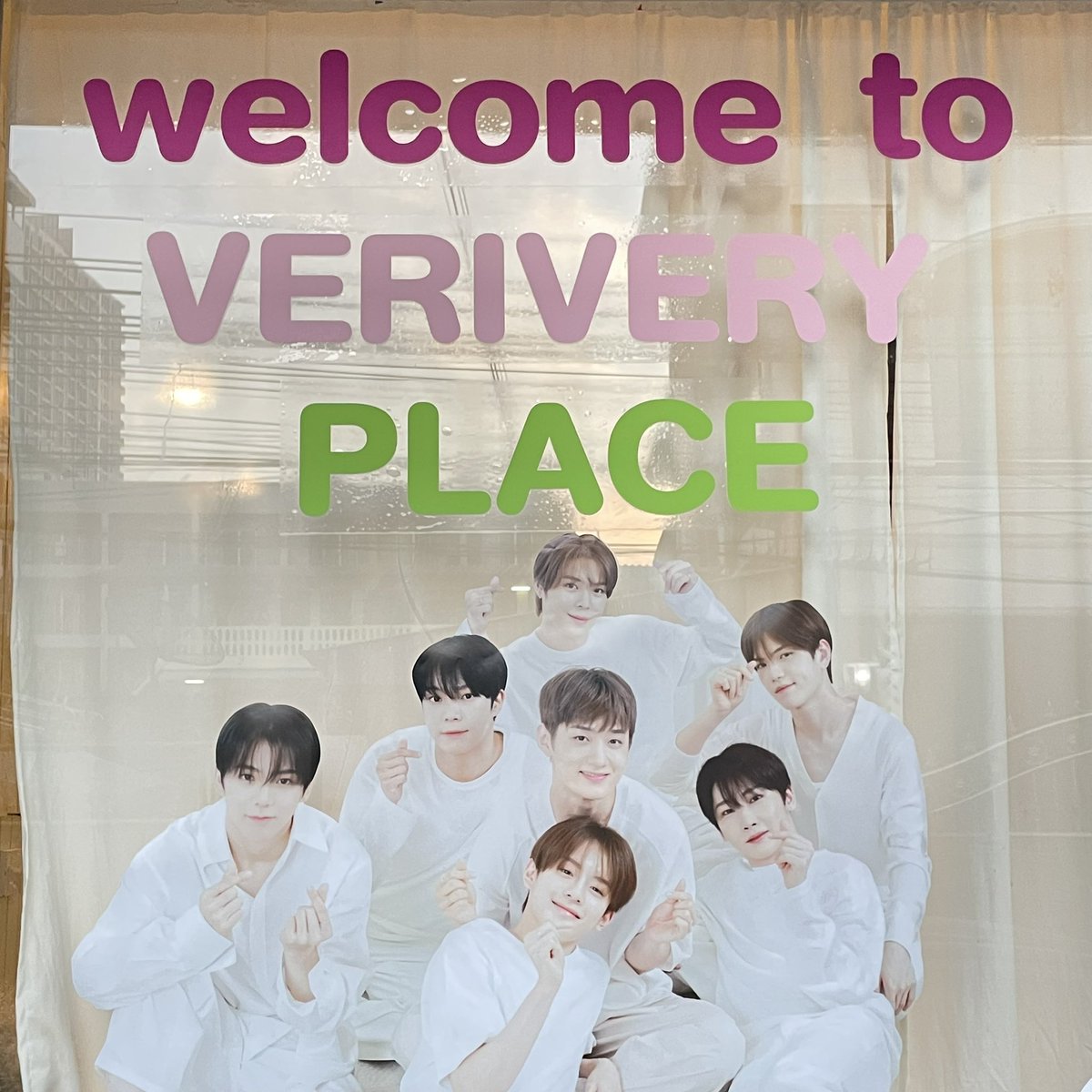 พรุ่งนี้มาเจอกันนะคะ 💘✨

#VERIVERY #베리베리
#동헌 #호영 #민찬 #계현 
#연호 #용승 #강민
#Welcome6Veriveryplace